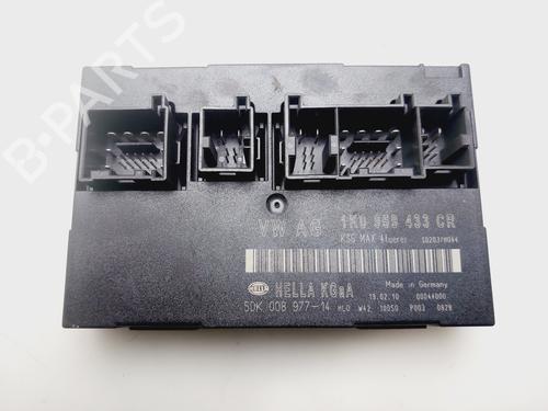 Used Electronic module VW TOURAN (1T1, 1T2) [2003-2011]  31823505