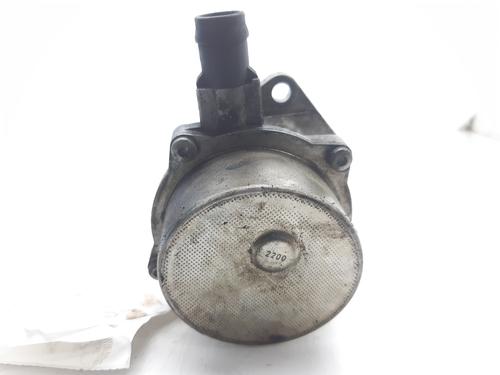 Used Vacuum pump RENAULT CLIO II (BB_, CB_) 1.9 D (B/CB0E, BB0J) (64 hp) 7576142
