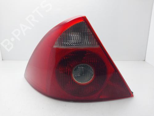 Used Left taillight FORD MONDEO III (B5Y) [2000-2007]  32977568