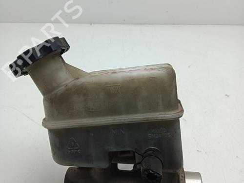 Used Brake master cylinder KIA SPORTAGE II (JE_, KM_) 2.0 CRDi 4WD (140 hp) 22190071
