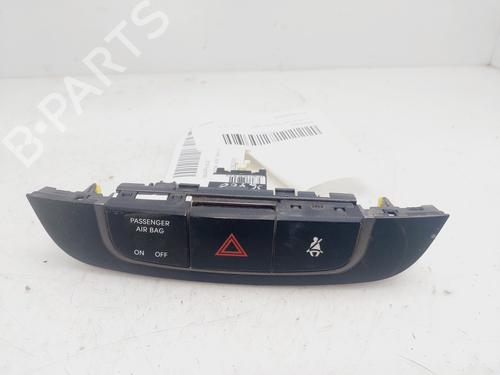 Used Warning switch HYUNDAI ix35 (LM, EL, ELH) [2009-2016]  22435259
