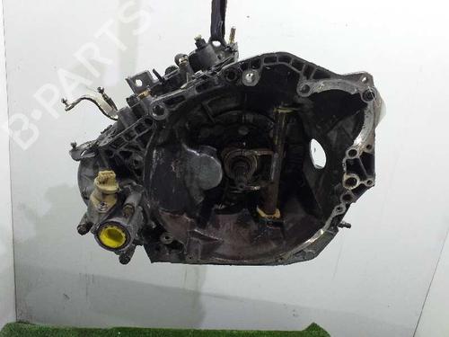 Used Gearbox CITROËN XSARA (N1) 1.9 TD (90 hp) 5226370