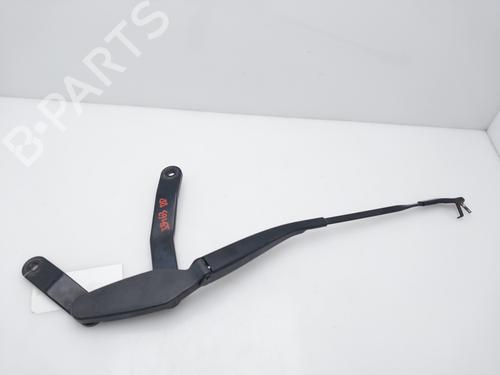 Used Front windshield wiper arm MERCEDES-BENZ E-CLASS (W212) E 200 CDI / BlueTEC (212.005, 212.006) (136 hp) 16643947