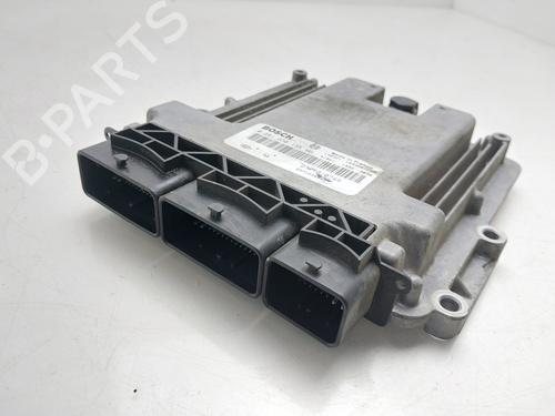 Used Engine control unit (ECU) Engine control unit (ECU) RENAULT GRAND SCÉNIC III (JZ0/1_) [2009-2016] 35720596 35720596