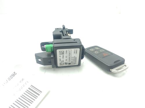 Used Ignition barrel VOLVO V40 Hatchback (525) D2 (114 hp) 22404946