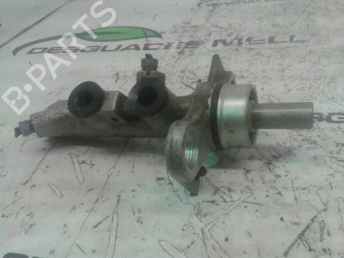 Used Brake master cylinder RENAULT SCÉNIC II (JM0/1_) 1.6 16V (JM1R) (112 hp) 2994821
