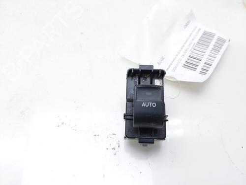 Used Left rear window switch TOYOTA AURIS Estate (_E18_) 1.8 Hybrid (ZWE186_, ZWE186R, ZWE186H) (136 hp) 11834088