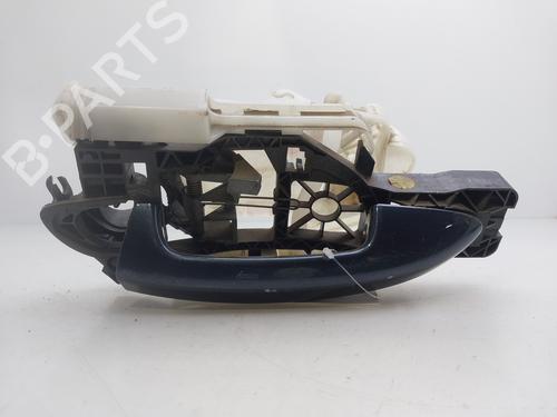 Høyre foran utvendig håndtak VW PASSAT B6 (3C2) [2005-2010]  24812292