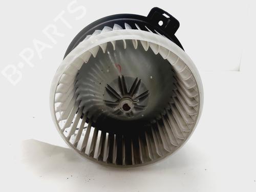 Heater blower motor TOYOTA AVENSIS Saloon (_T25_) 2.0 D-4D (ADT250_, ADT250R) | BP32250684M62