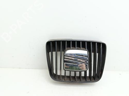 Used Grille SEAT IBIZA II (6K1) [1993-2002]  28670114
