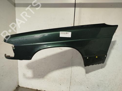 Used Left front fenders MERCEDES-BENZ 190 (W201) E 2.3 (201.028) (136 hp) 29981987