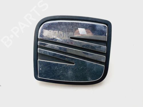 Used Tailgate handle SEAT IBIZA III (6L1) [2002-2009]  25735050