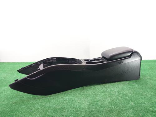 Armrest / Center console AUDI A5 (8T3) RS5 quattro | BP17900235I20 