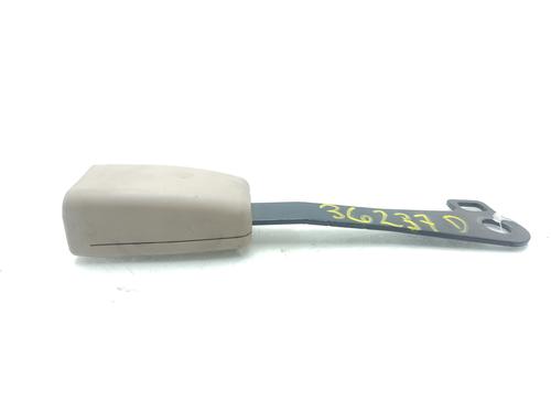 Used Seat buckle KIA SPORTAGE II (JE_, KM_) 2.0 CRDi (140 hp) 25441907