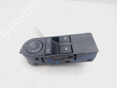 Used Left front window switch OPEL ASTRA H GTC (A04) [2005-2010]  22435531