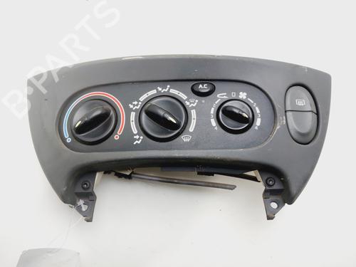 Used Climate control RENAULT SCÉNIC I MPV (JA0/1_, FA0_) 1.6 (JA00, JA16, JA15, JA19, JA1V, JA2B, JA2C, JA0B,... (107 hp) 32436767