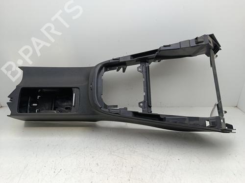 Middenconsole VW GOLF VI (5K1) [2008-2014]  32032364