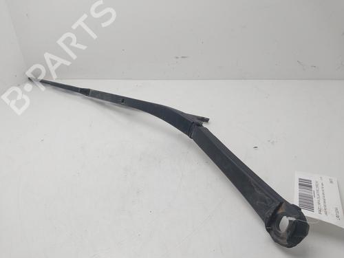 Used Front windshield wiper arm LAND ROVER RANGE ROVER III (L322) 3.0 D 4x4 (177 hp) 32320146