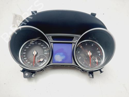 Cockpit MERCEDES-BENZ GLA-CLASS (X156) GLA 180 (156.942) (122 hp) 22609007