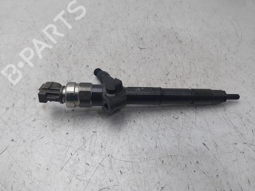 Used Injector NISSAN ALMERA II (N16) 2.2 dCi (112 hp) 31010273
