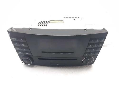 Used Radio MERCEDES-BENZ E-CLASS (W211) E 320 CDI (211.022) (224 hp) 6893674