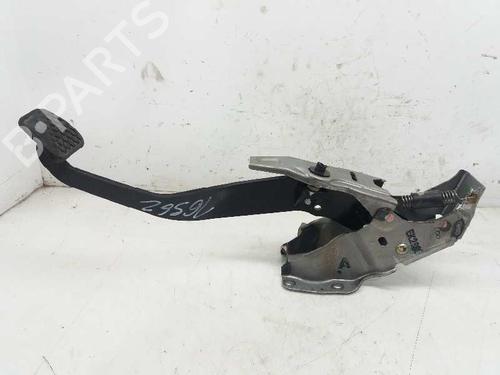 Used Clutch pedal HONDA FR-V (BE) 2.2 i CTDi (BE5) (140 hp) 8765096