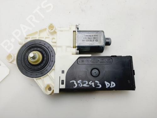 Used Right front window motor RENAULT LAGUNA III (BT0/1) 2.0 dCi (BT01, BT08, BT09, BT0E, BT0K, BT12, BT1C, BT1D,... (150 hp) 32696012