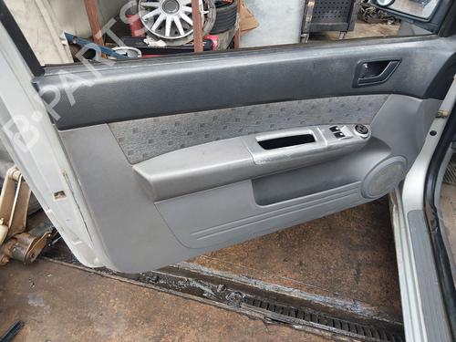 Right front window switch HYUNDAI GETZ (TB) 1.6 | BP31375235I26 