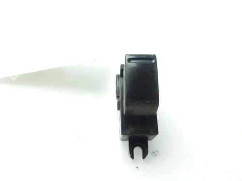 Used Right rear window switch NISSAN PRIMERA (P12) 1.6 (109 hp) 18037457