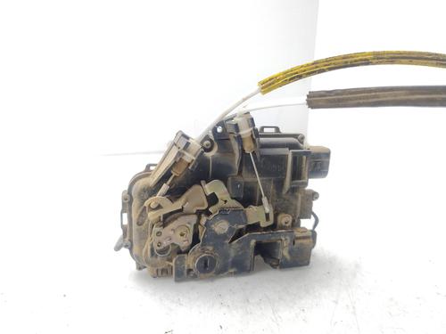 Serratura posteriore sinistra AUDI ALLROAD C5 (4BH) 2.5 TDI quattro (180 hp) 30660833