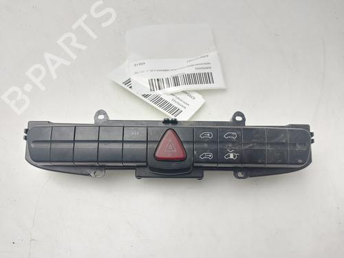 Used Warning switch MERCEDES-BENZ VITO / MIXTO Van (W639) 111 CDI (639.601, 639.603) (116 hp) 32317292