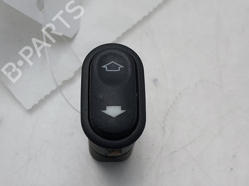 Used Right rear window switch Right rear window switch FORD MONDEO I (GBP) 2.0 i 16V (136 hp) 33277180 33277180