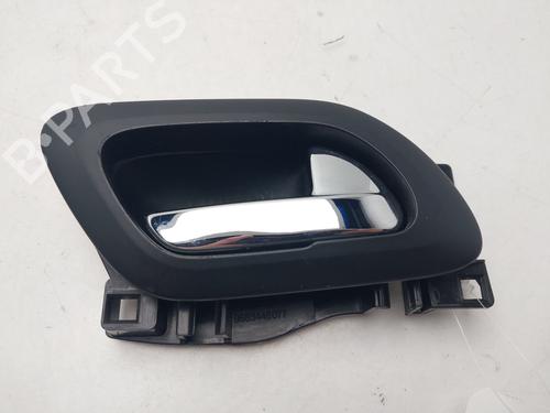 Used Front right interior door handle Front right interior door handle 36798381 36798381