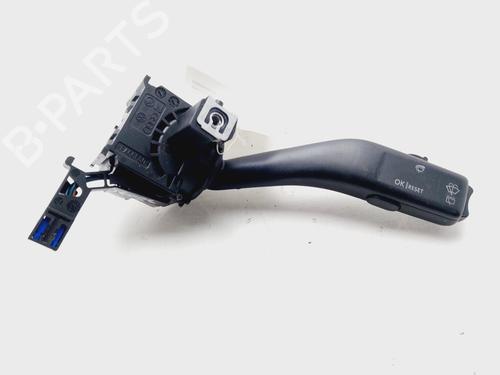 Used Steering column stalk VW GOLF V (1K1) [2003-2010]  26032847