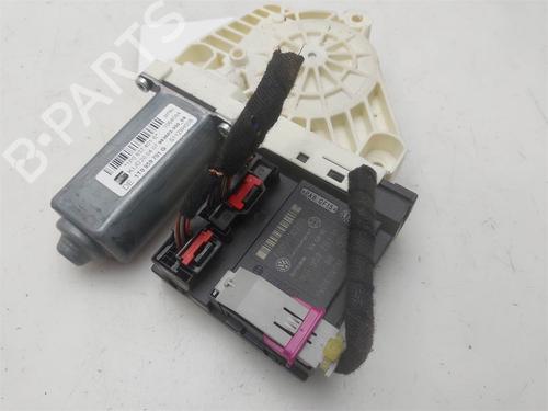 Left front window motor SEAT LEON (1P1) 2.0 TDI | BP38325185E21 - Image 2