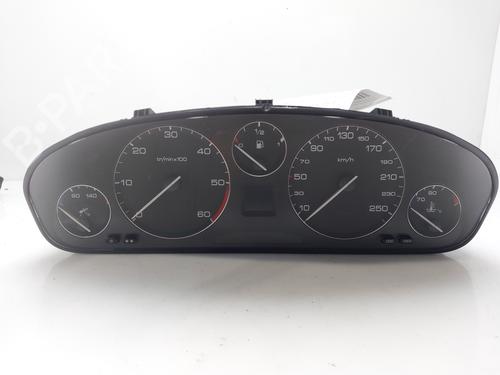 Used Instrument cluster PEUGEOT 607 (9D, 9U) 2.2 HDi (133 hp) 17195776