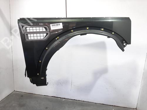 Used Right front fenders LAND ROVER DISCOVERY III (L319) 2.7 TD 4x4 (190 hp) 12606916