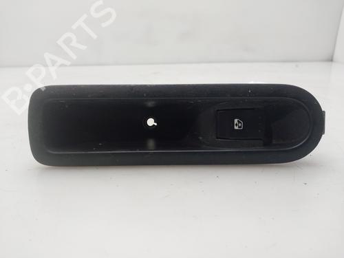 Used Left rear window switch RENAULT MEGANE II Estate (KM0/1_) 1.5 dCi (KM02, KM13) (101 hp) 32871247
