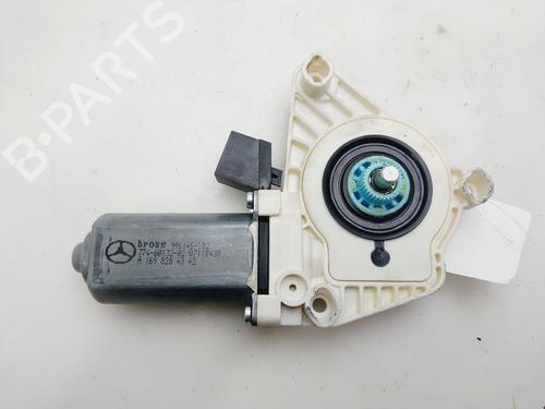 Rudehejsemotor forskærm venstre MERCEDES-BENZ B-CLASS Sports Tourer (W245) [2005-2011]  29742964