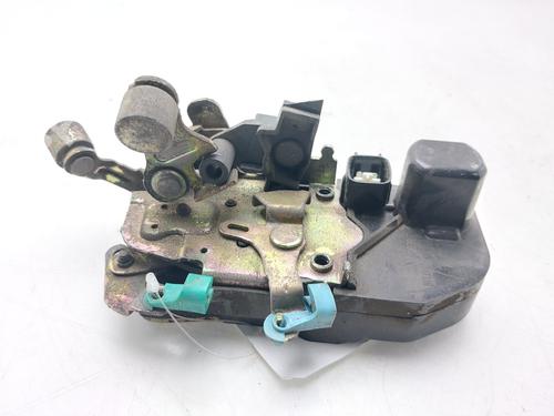 Used Front left lock Front left lock CHRYSLER VOYAGER IV (RG, RS) 2.5 CRD (141 hp) 33938397 33938397
