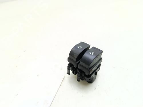 Fensterheberschalter links vorne für RENAULT CLIO II (BB_, CB_) 1.2 16V (BB05, BB0W, BB11, BB27, BB2T, BB2U, BB2V, CB05,... (75 hp) 28376224