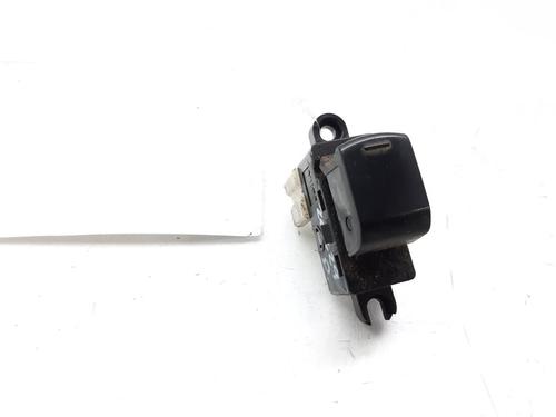 right-front-window-switch-nissan-nv200-evalia-bus-254111fa0a-2010-8616894 main image