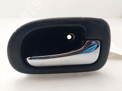 Used Front right interior door handle Front right interior door handle 38044975 38044975