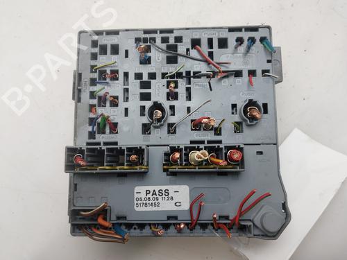 Fuse box ALFA ROMEO MITO (955_) 1.4 TJet (955AXG1A) | BP37416516E1 - Image 2