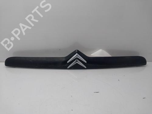 Heckklappengriff für CITROËN XSARA (N1) 1.9 D (70 hp) 32364186