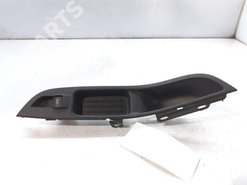 Used Right front window switch Right front window switch FORD FOCUS III 1.0 EcoBoost (100 hp) 9180898 9180898
