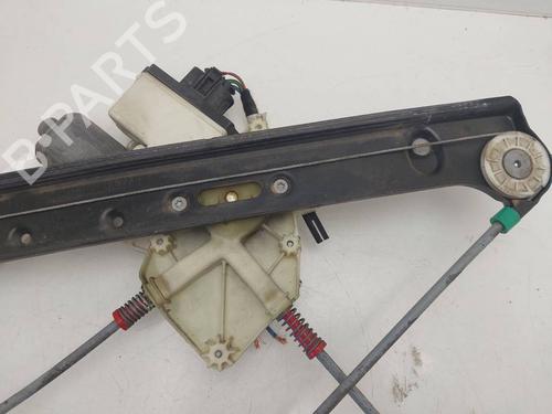 Front left window mechanism BMW X3 (E83) 2.0 d | BP38747320C22 - Image 8
