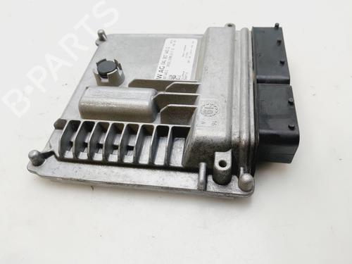 Engine control unit (ECU) VW GOLF VII (5G1, BQ1, BE1, BE2) | BP25890095M57 - Image 2