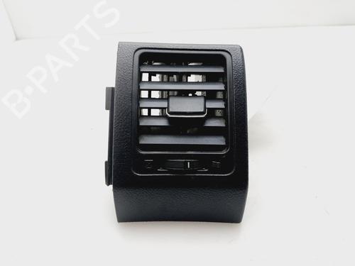 Grille d'aération TOYOTA COROLLA Saloon (_E15_) [2006-2018]  31030944