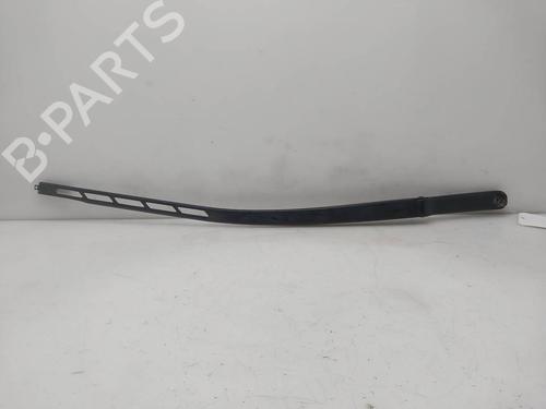 Used Front windshield wiper arm Front windshield wiper arm 38751546 38751546